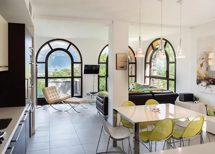 Casa Penny - By Lovecomo Nyaraló *